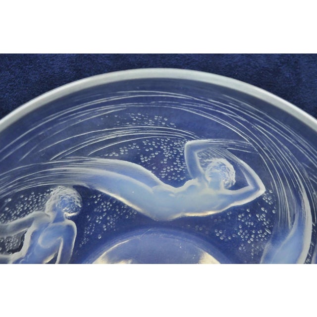Early 20th Century Early 20th Century René Lalique Ondines Opalescent Glass Swimming Mermaids French Dish Bowl For Sale - Image 5 of 11