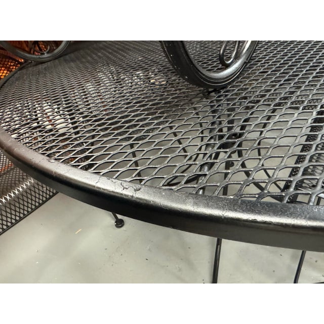 Mid-Century Outdoor Iron Attributed to Salterini Round 48" Dining Table For Sale - Image 10 of 12