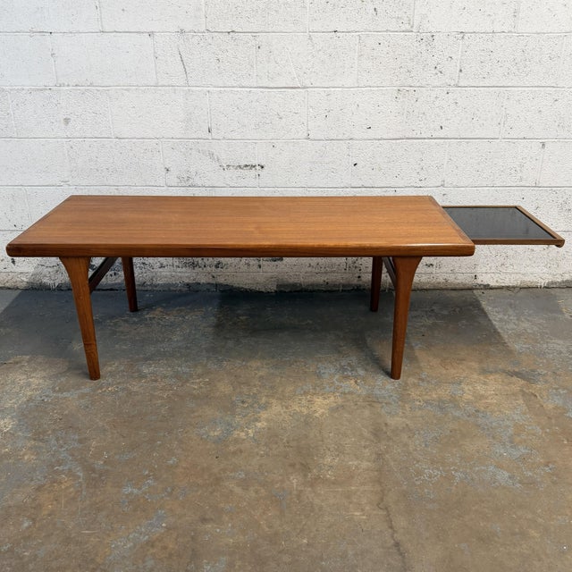 Mid 20th Century Danish Modern Teak Coffee Table With Pull-Out Extension Johannes Andersen, Attributed Circa 1960s For Sale - Image 5 of 9