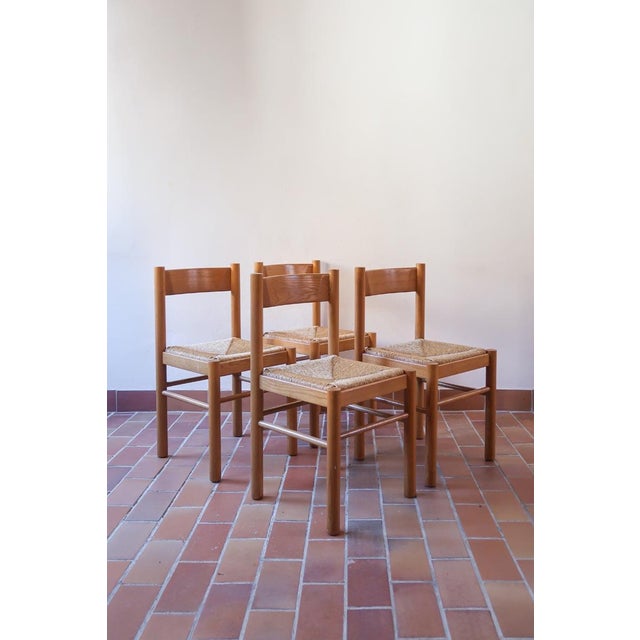 Rustic Habitat Extending Dining Table with Four Rush Seat Chairs, 1980s, Set of 5 For Sale - Image 3 of 18