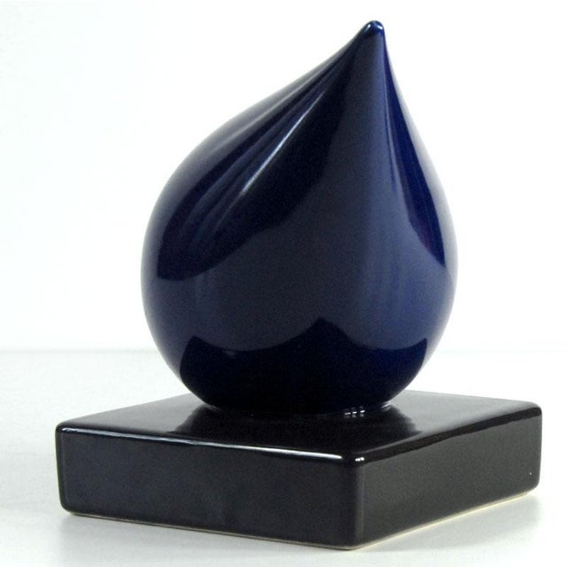 Vintage Decorative Glazed Ceramic Figurine, in Very Good conditions. Designed from 2000