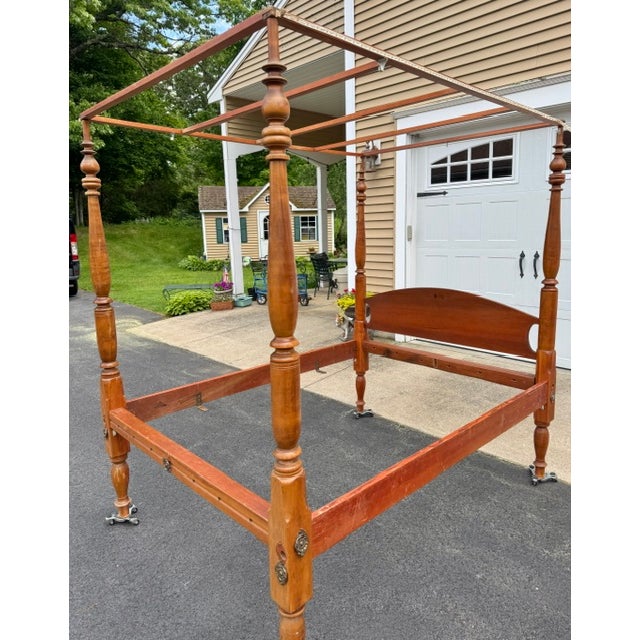 American Antique Early 19th Century American Canopy Bed For Sale - Image 3 of 12
