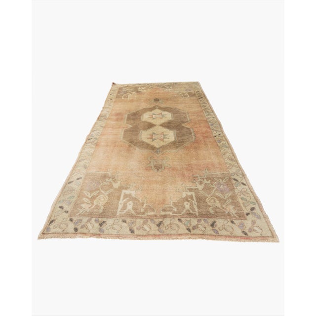 Turkish Vintage Circa 1940 Turkish Oushak Area Rug 5ft 1in X 9ft 5in For Sale - Image 3 of 10