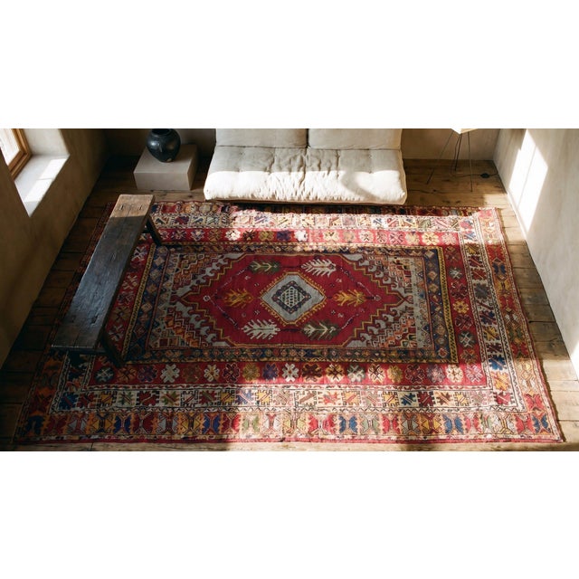 1900s Red Medallion Antique Moroccan Rabat Rug 6'8" X 9'6" Handknotted Wool Carpet For Sale - Image 9 of 9