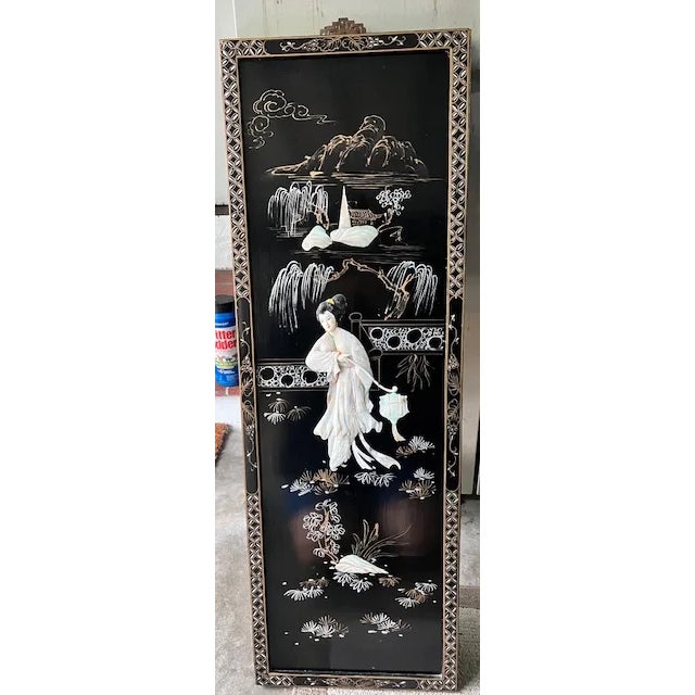 A Four Set of Mid to Late Century Chinese Lacquer Panels With Carved Mother-of-Pearl Inlay. For Sale In Miami - Image 6 of 6
