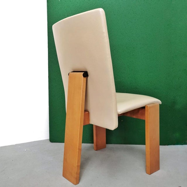 Chairs with Tripod Structure and Beige Leather Upholstery, 1970s, Set of 6 For Sale - Image 10 of 17