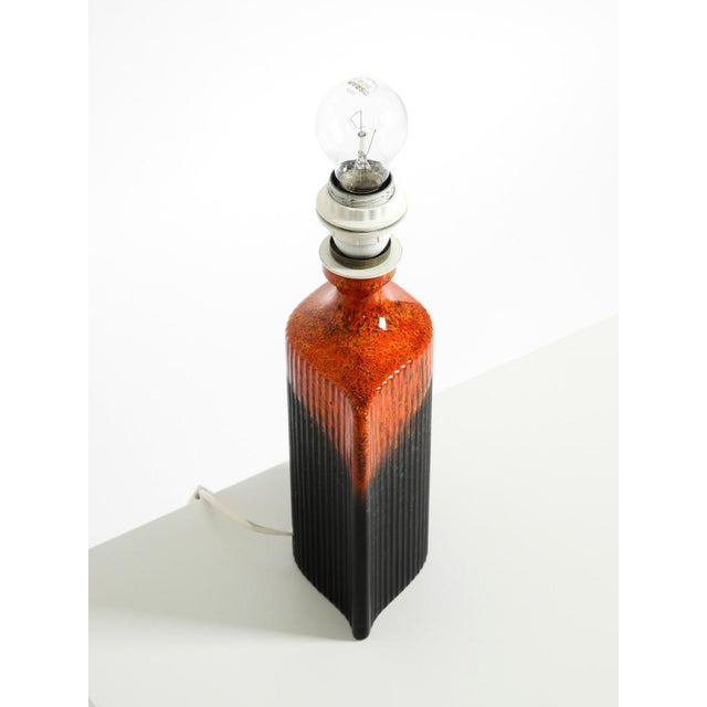 Black Ceramic Table Lamp in Red and Black by Kaiser Leuchten, 1960s For Sale - Image 8 of 17