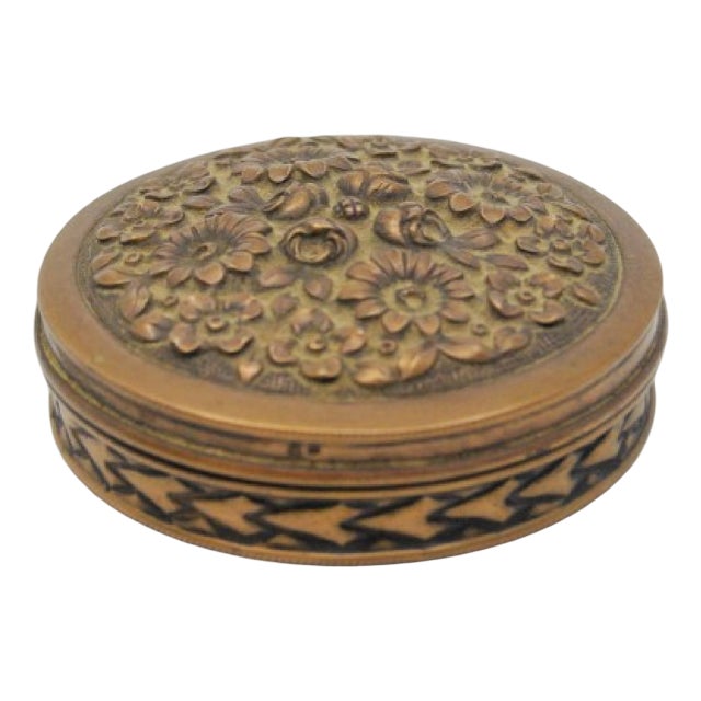 Circular Pill Box with Engraved Plant Motifs For Sale