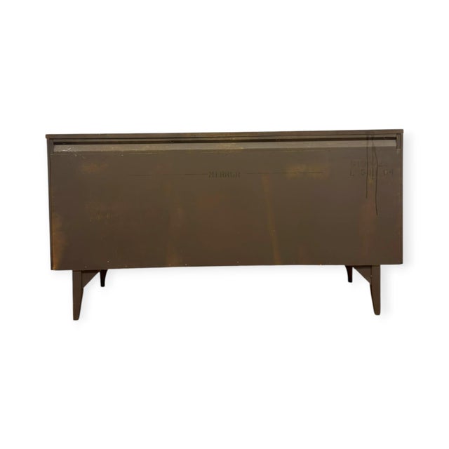Broyhill Brasilia Vintage Broyhill Premier Brasilia Mid-Century Modern 6-Drawer Dresser Original Finish. For Sale - Image 4 of 11