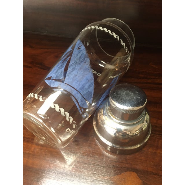 Cornflower Blue Art Deco Clear Glass Cocktail Shaker With Blue Transferware Sailboat Design For Sale - Image 8 of 9