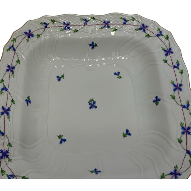 Vintage Herend Blue Garland PBG Large Square Fruit Serving Bowl Model 1181 Hungary C. 1980s For Sale In Palm Springs - Image 6 of 10