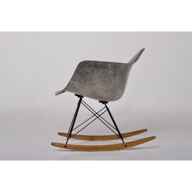 Mid-Century Modern RAR Rocking Chair by Charles Eames for Herman Miller, 1950s For Sale - Image 3 of 13