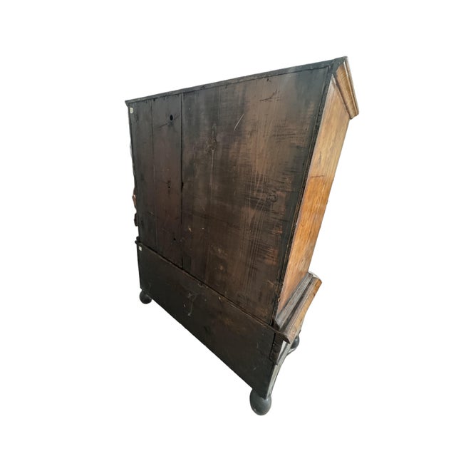 Antique William and Mary Burl Walnut Chest on Stand With Original Bronze Hardware and Cannonball Feet, Late 17th Century For Sale - Image 12 of 15