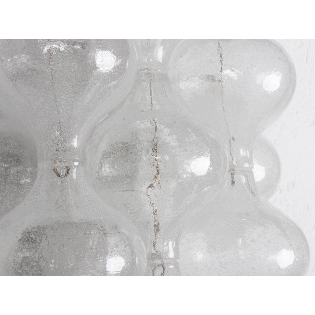 1960s Tulipan Murano Glass Wall Lights by J. T. Kalmar for Kalmar, 1960s, Set of 2 For Sale - Image 5 of 10