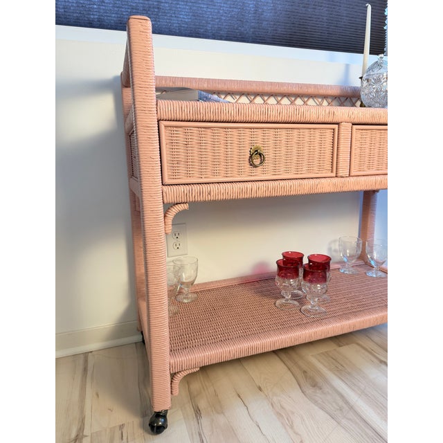 Hollywood Regency Vintage Henry Link Wicker Bar Cart / Side Table - Two Drawers & Casters For Sale - Image 3 of 12