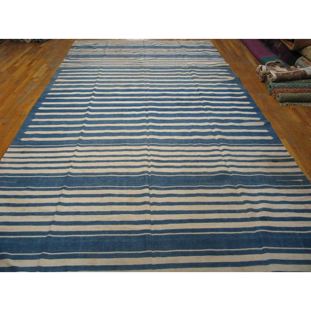 Blue and white is probably the most popular 20th century Dhurrie color combination. Our extensive collection is especially...