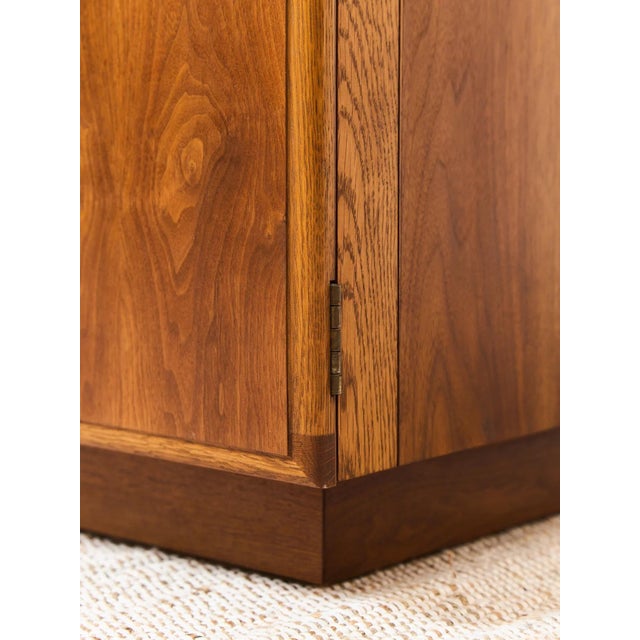 Wood Mid 20th Century Pair of Double Double Door Nightstands by Lane, Attributed For Sale - Image 7 of 12