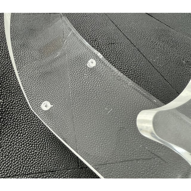 Clear Lucite Wine Bottle Holder From 70's For Sale In Miami - Image 6 of 6