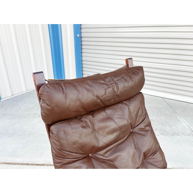 1960s Danish Modern "Siesta" Lounge Chair and Ottoman Attributed to Westnofa For Sale - Image 9 of 16