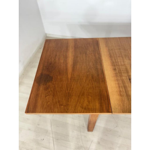 Vintage Art Deco Extendable Dining Table in Walnut, 1928 For Sale - Image 3 of 9