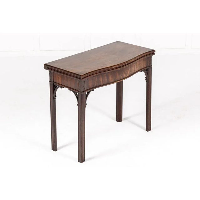 18th Century English George III Mahogany Serpentine Tea Table For Sale - Image 9 of 10