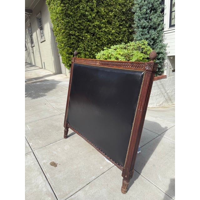 Early 20th Century Antique Neoclassical Carved Wood & Black Leather Full-Size Headboard, Fluted Posts & Pinecone Finials For Sale - Image 5 of 12