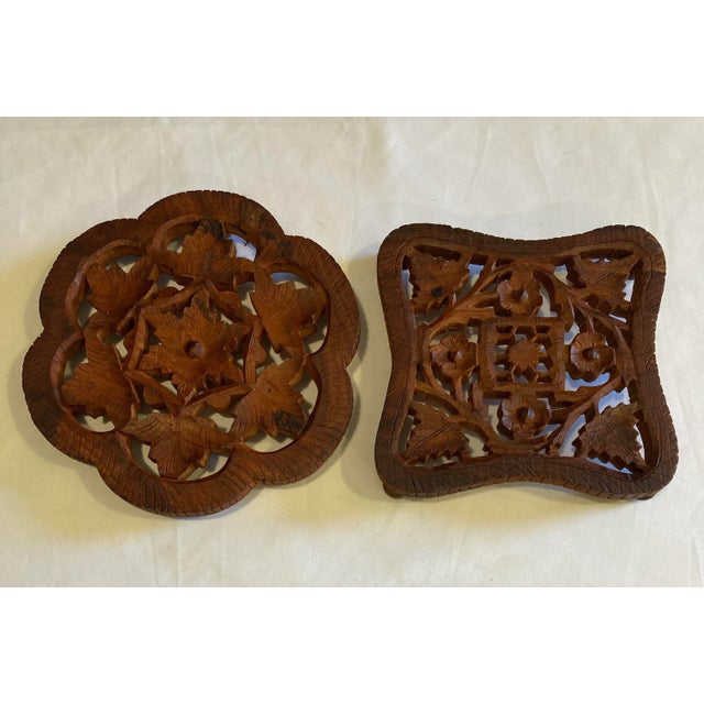 Brown 1970s Vintage Hand Carved Wooden Trivet Set From India- Set of 2 For Sale - Image 8 of 8