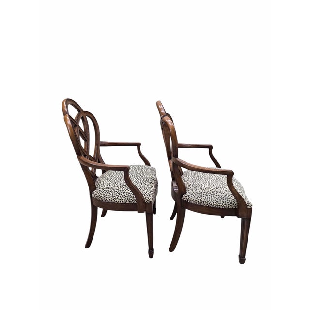 Late 20th Century Vintage Ethan Allen Mahogany Dining Armchairs With Interlocking Heart Back Design – 4 For Sale - Image 5 of 12
