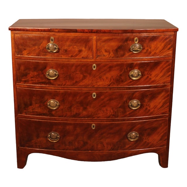 Bombé Chest of Drawers in Mahogany, 1800s For Sale