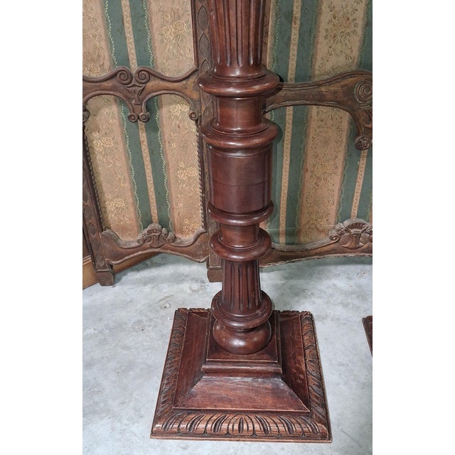 19th Century Renaissance Walnut Side Tables, Set of 2, in Good conditions. Designed before 1890