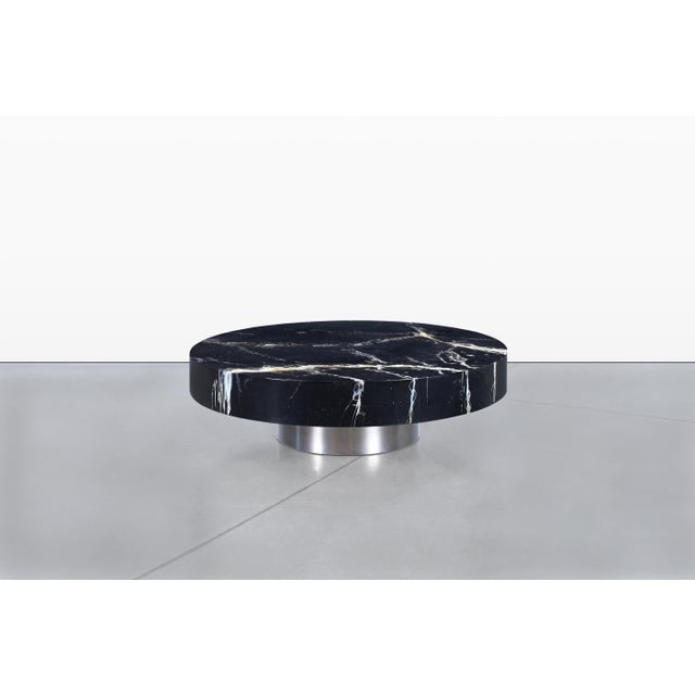 Mid-Century Modern Italian Modern Round Faux Marble and Steel Coffee Table by Willy Rizzo For Sale - Image 3 of 12