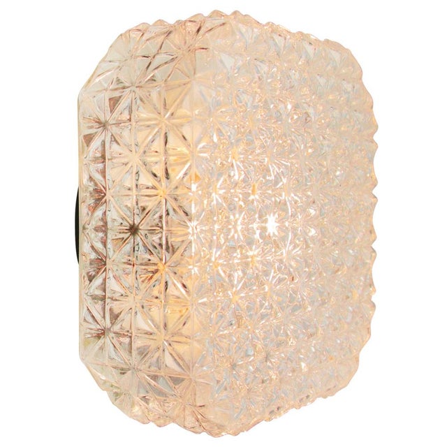 Mid-Century Clear Glass Wall Light For Sale - Image 4 of 9