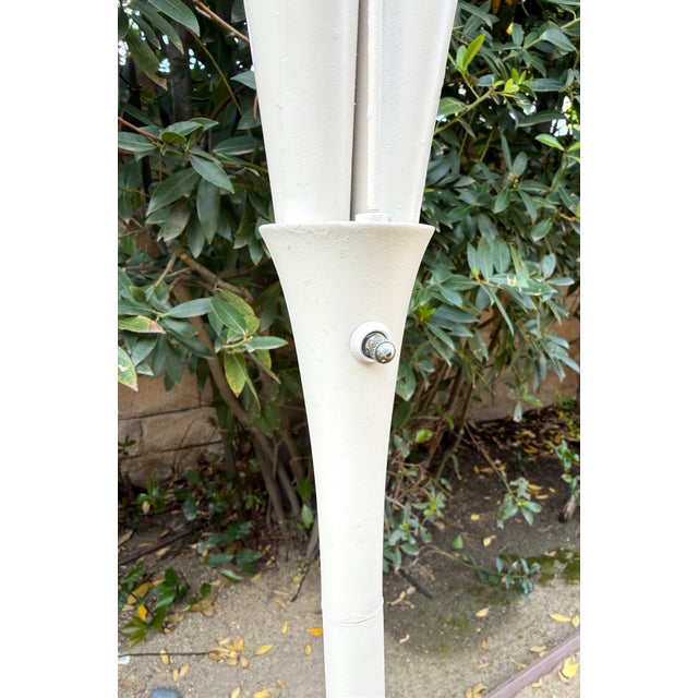 Mid-Century Modern 1960s Mid-Century Modern 2-Light Cattail Floor Lamp With Adjustable Gooseneck Arms For Sale - Image 3 of 7