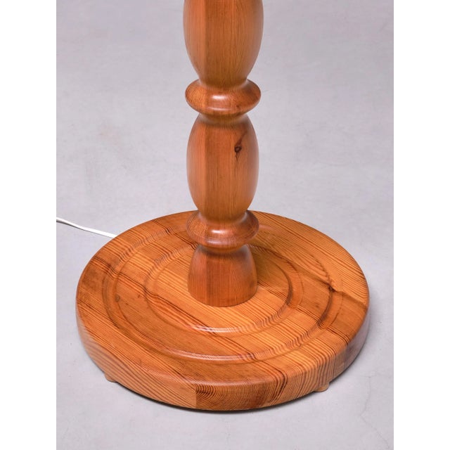 1960s Swedish Modern Floor Lamp in Carved Pine, 1960s For Sale - Image 5 of 14