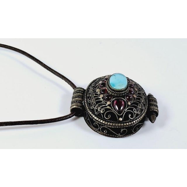 Religious Tibetan Ghau Amulet Box | Turquoise & Raspberry Garnet Filigree For Sale - Image 3 of 7