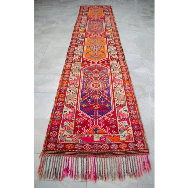 Heterodox Kurdish Runner Herki Rug. Hand-Knotted Colorful Tribal Long Runner - 3′1″× 15′6″ For Sale - Image 10 of 18