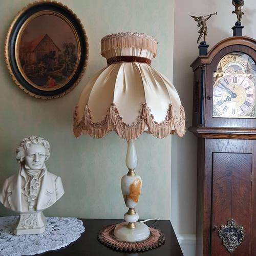 Vintage italian big onyx table lamp – lampshade edges with fringes – home lighting – interior design. Truly lovely onyx...