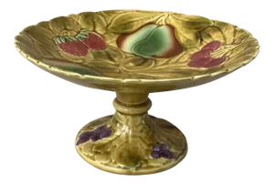French Majolica Fruits Cake Stand or Comport Sarreguemines, Circa 1920