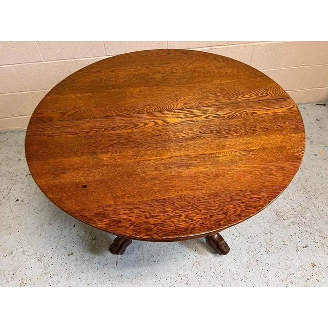 19th Century Tiger Oak Round Dining Table. For Sale In Washington DC - Image 6 of 11