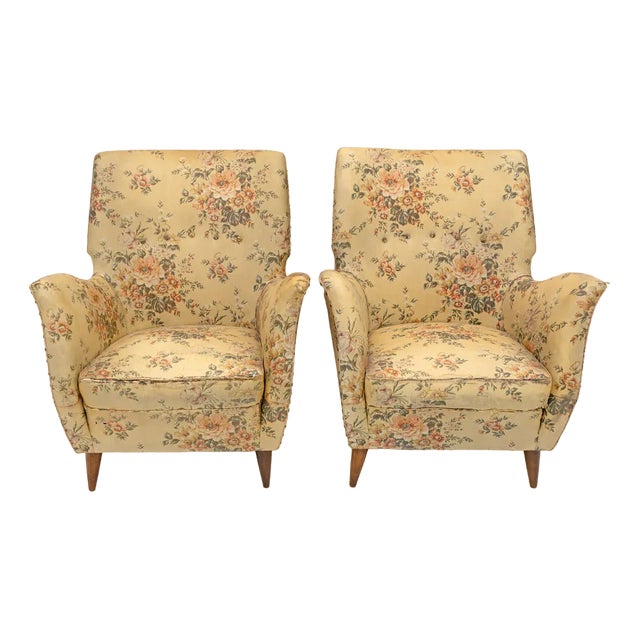 Set of Mid-Century Modern Italian Armchairs from Isa Bergamo, 1950s For Sale