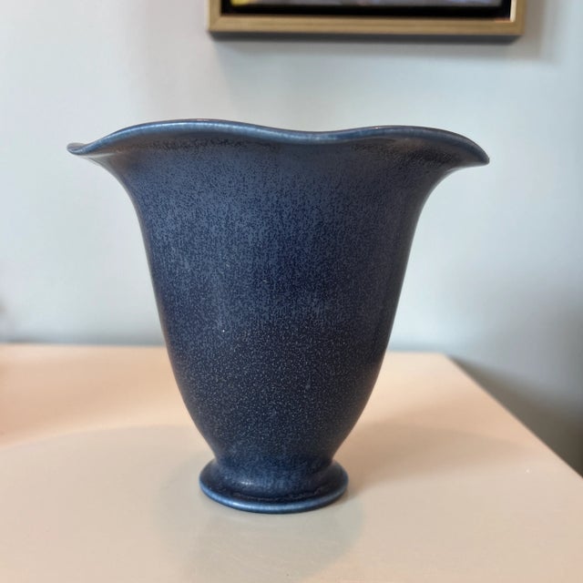Arts & Crafts 1920s Rookwood Pottery Deep Blue Vase For Sale - Image 3 of 7