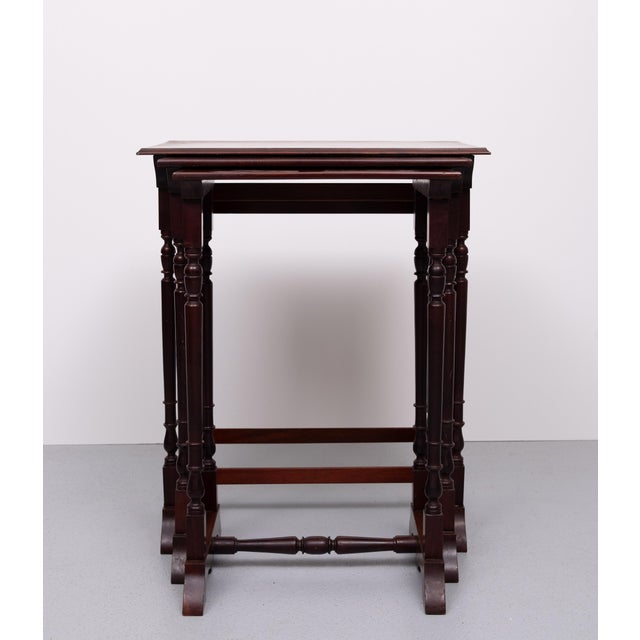 England Victorian Nesting Tables, 1880s, Set of 3 For Sale - Image 3 of 11