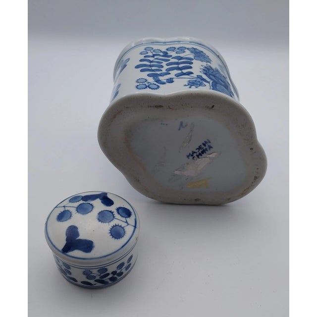 Ceramic 1970s Blue & White Asian Urn For Sale - Image 7 of 7
