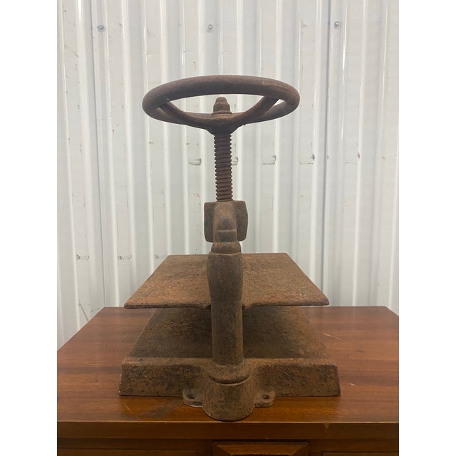 Metal Middle 20 Century Book Press . For Sale - Image 7 of 12