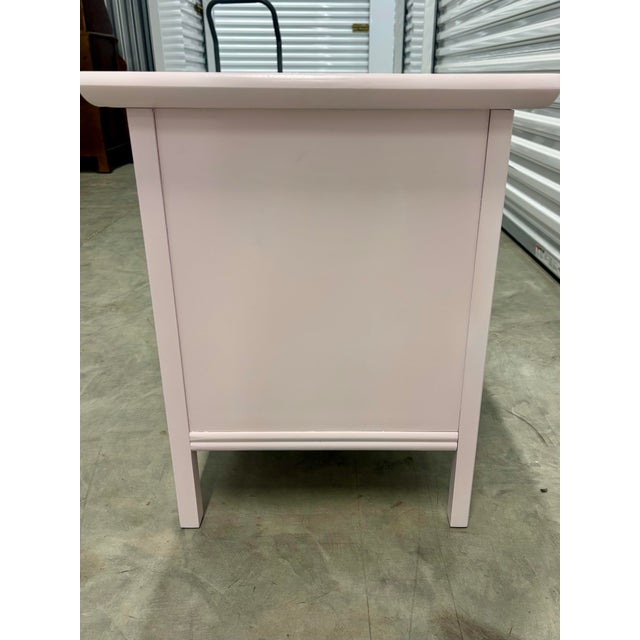 Rare Pink Chinoiserie Pagoda Style Nightstand/Accent Table by Thomasville For Sale In Chicago - Image 6 of 12