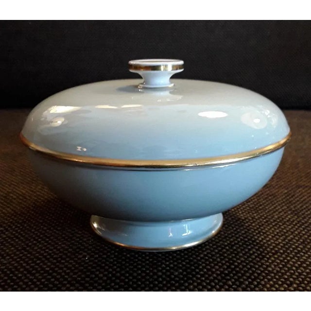 1930s German Art Deco Mint Green Porcelain Cover Box from Rosenthal, 1938 For Sale - Image 5 of 5