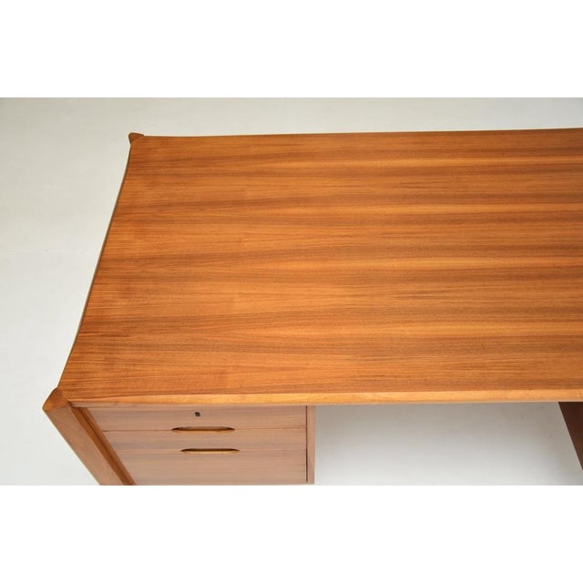 Vintage Executive Desk in Walnut by Wilhelm Renz, 1960 For Sale - Image 9 of 14
