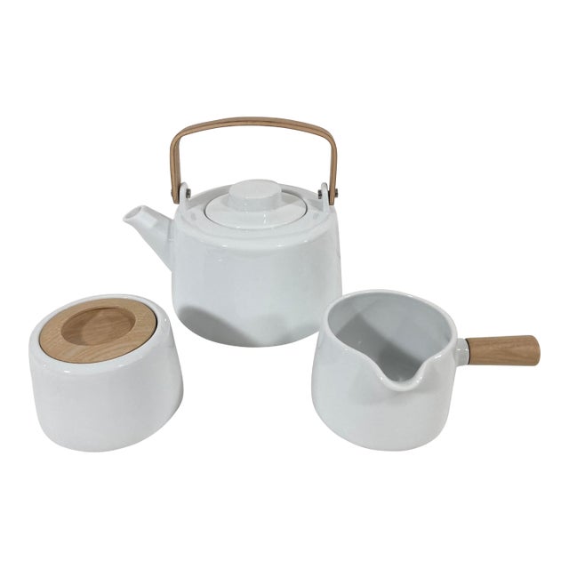Minimalist Modern "Bree" Ceramic Tea Set by Aaron Probyn for Crate & Barrel For Sale