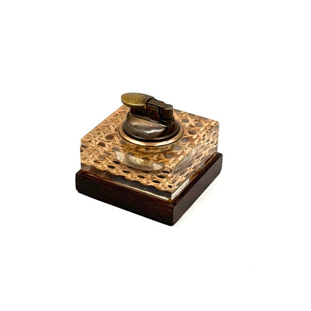 Mid-Century Modern Mid-20th Century Lucite Table Lighter, Italy 1970s For Sale - Image 3 of 8