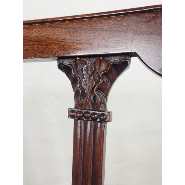 19th Century Victorian English Armchair in Carved Leather and Mahogany, 1890 For Sale - Image 6 of 18